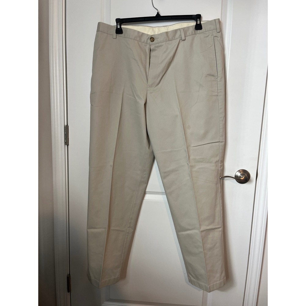 LL Bean Classic Fit Chino Pants Mens 40x32 Khaki Tan 100% Cotton 212330